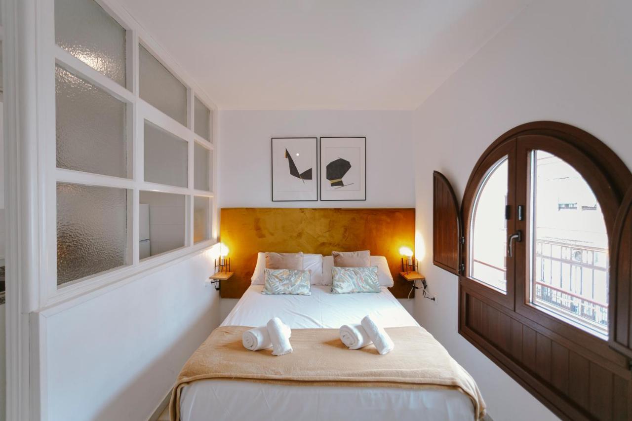 Complete Studio With Terrace - 1Bth- La Giralda Lejlighed Sevilla Eksteriør billede