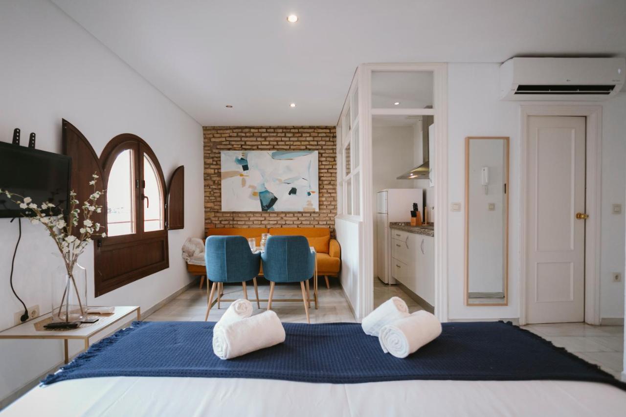 Complete Studio With Terrace - 1Bth- La Giralda Lejlighed Sevilla Eksteriør billede